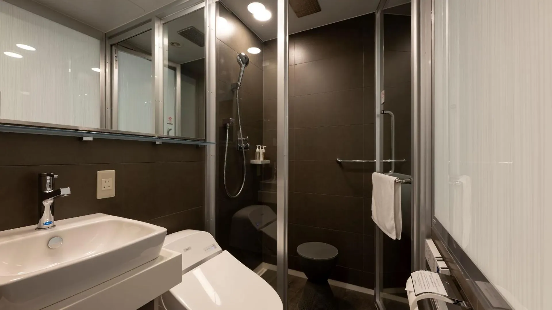 Remm Tokyo Kyobashi Hotel