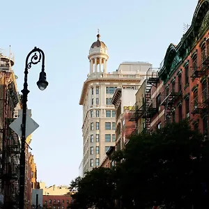 **** Hotel Nine Orchard États-Unis