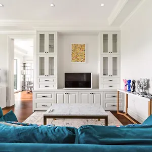 https://apt-experience-comfort-convenience-shared-house.richmond-hotels.com