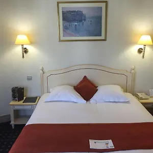 Hotel Rochechouart - Orso